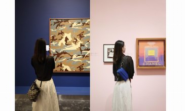 完美融合時尚與藝術，看展凹造型必備COMICO21女包