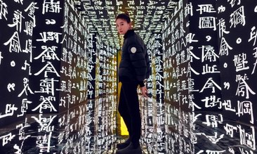 “Moncler Genius”大秀發布品牌重磅聯名，新品將于天貓奢品首發